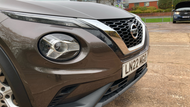 Nissan Juke 1.0 DiG-T 114 N-Connecta 5dr DCT Petrol Hatchback